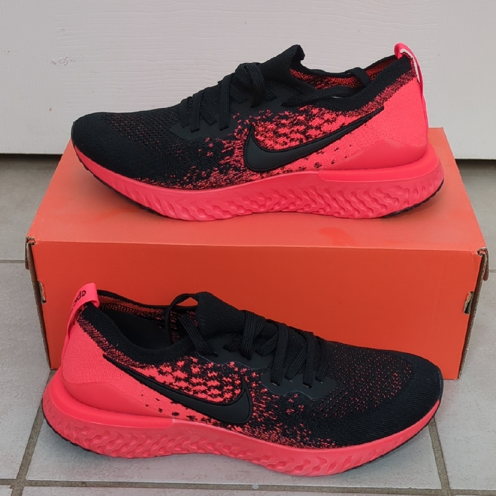 New! Nike Epic React Flyknit 2, Black & Bright Coral Athletic Running Sneakers
